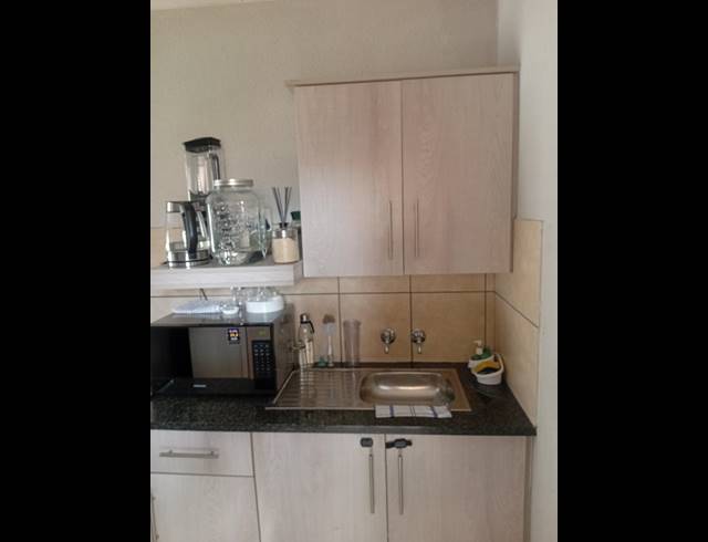 2 BEDROOM APARTMENT FOR SALE IN THE ORCHARDS